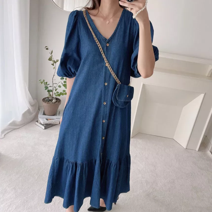 Summer Breeze Vintage Denim Midi Dress – Women’s Ruffle V-Neck Sundress Summer Breeze Vintage Denim Midi Dress - Women's Ruffle V-Neck Sundress
